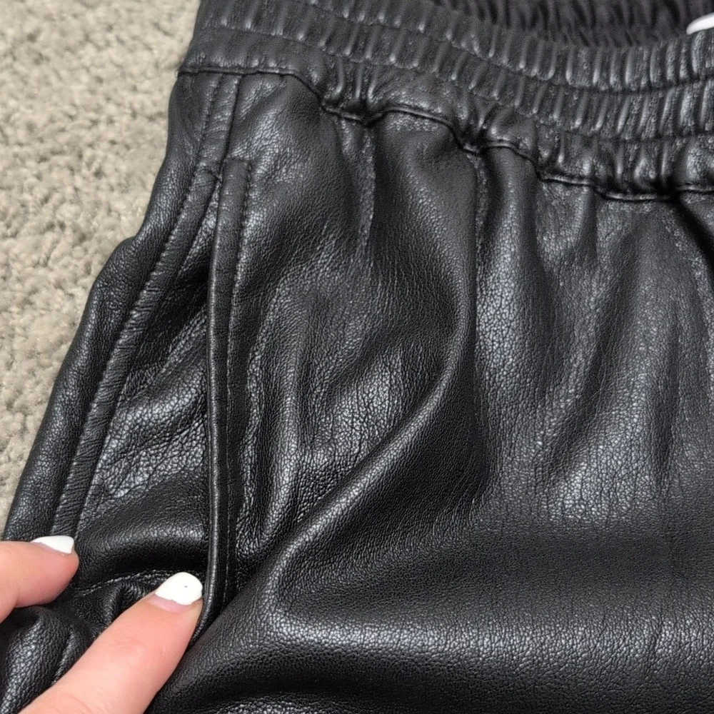 Babaton‎ Faux Leather Joggers Black Size Small Aritzia Brand